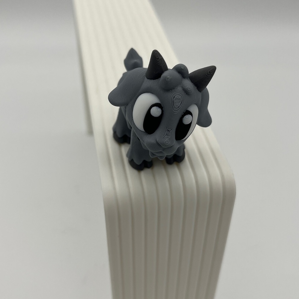 3D printed Goat 🐐 mini Fidget Toy Fun Collectible Stress …